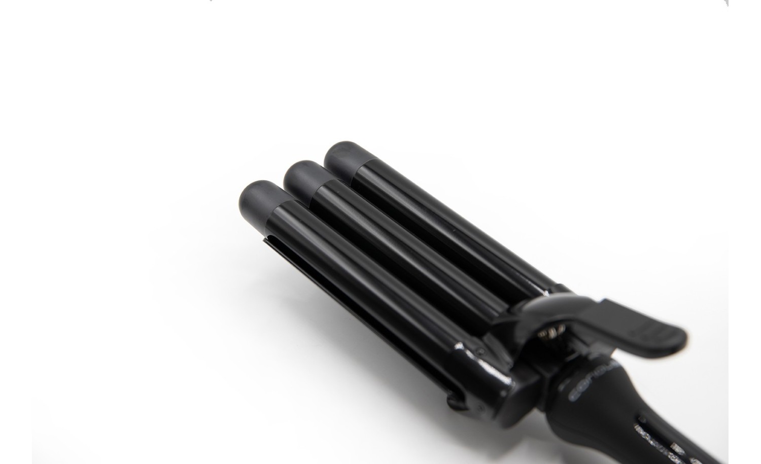 Uvijač Corioliss Triple Barrel 2